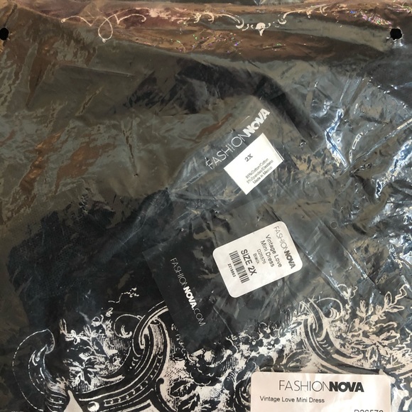 Fashion Nova x Vintage Love Mini Dress - black - Picture 4 of 4